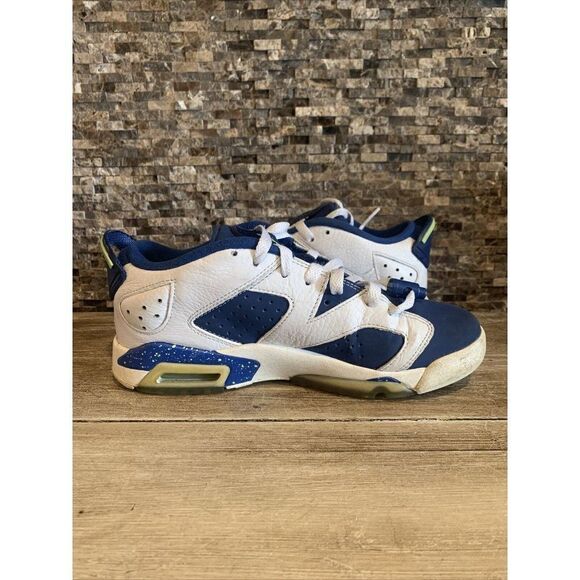 Nike Air Jordan 6 VI Retro Low Sneakers Size 6Y Seattle Seahawks 768881-106 - Picture 6 of 7